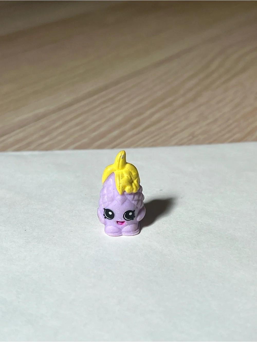 LOT of authentic Shopkins + cutie car